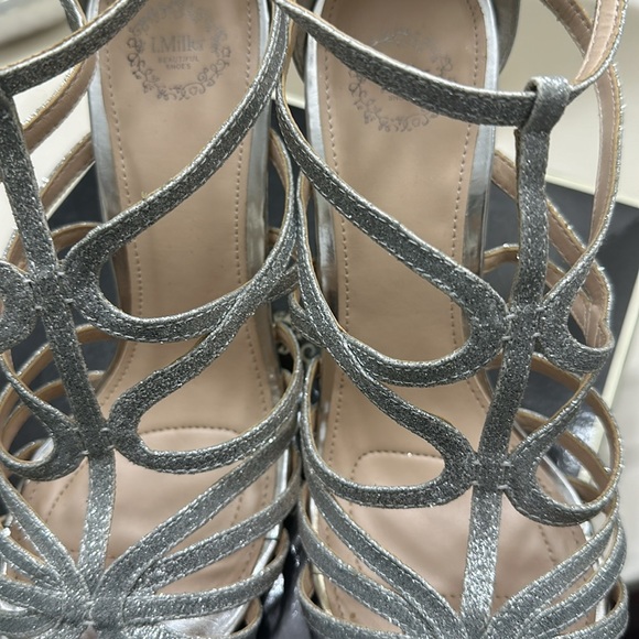 Classy heels - Picture 3 of 5